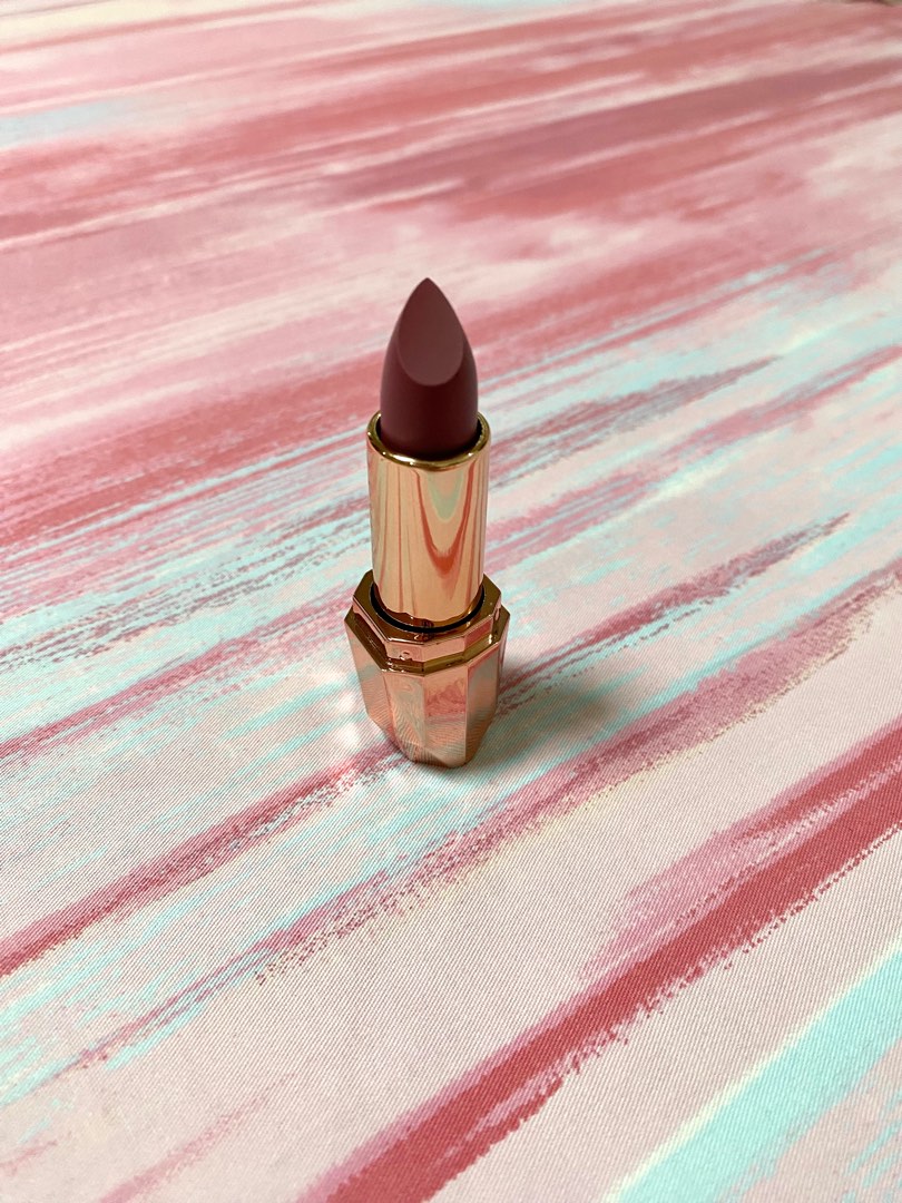 Teviant Lipstick, Beauty & Personal Care, Face, Makeup on Carousell