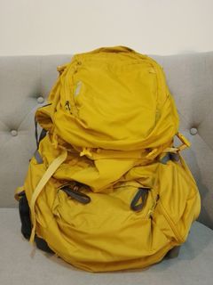 THULE Versant 50L Backpack Mikado Yellow