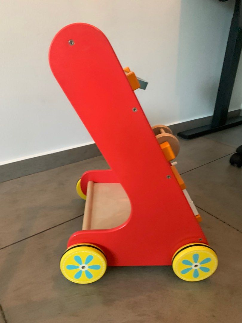 Tidlo wooden baby walker like plantoys