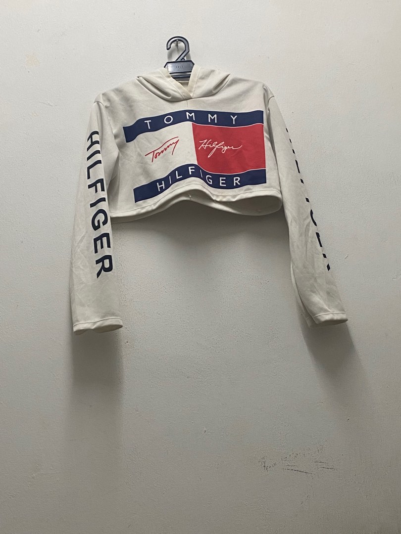 Tommy hilfiger crop outlet top hoodie