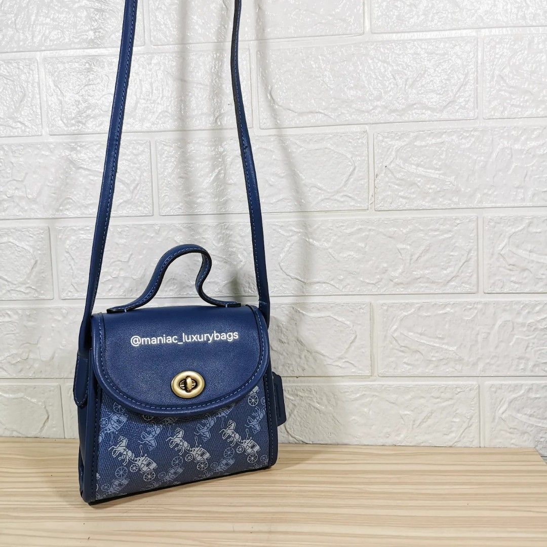 Top Handlebag COACH Leatherware Turnlock Top Handle with Horse and Carriage Print Barang Mewah Tas Dompet di Carousell