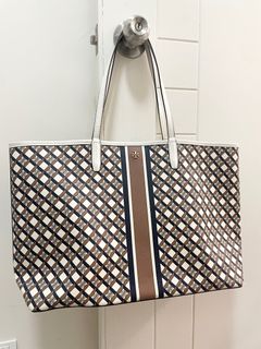 （分類：）位於 。 由 kyralovespilates 提交（商品編號 1254580724，圖片 1）。簡介： 。