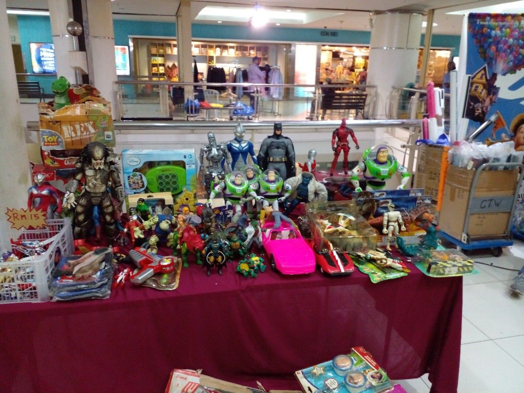 Mall Action Figures Store 999 Mall Action Figure Store In