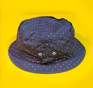 Uniqlo navy blue polka fisherman bucket hat