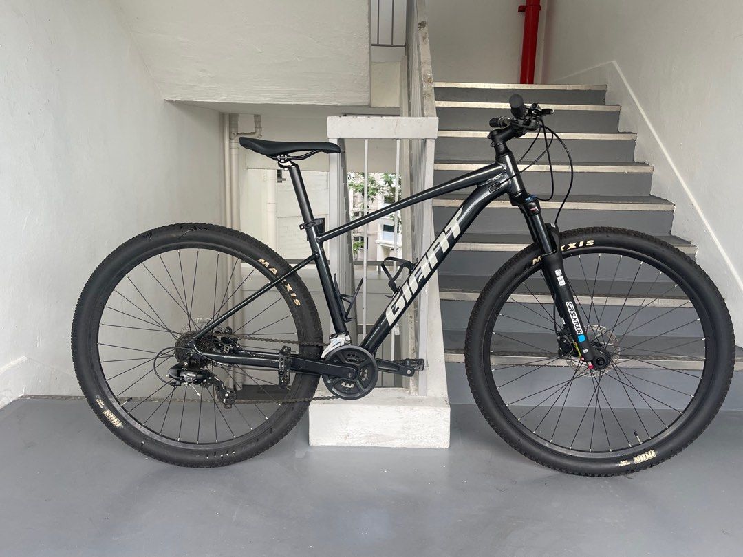 Giant talon discount 4 metallic black