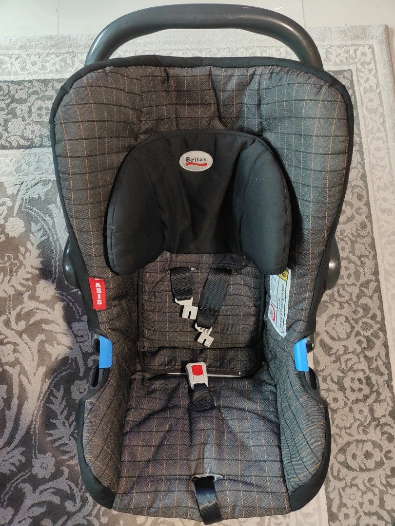 Used infant car seat 2025