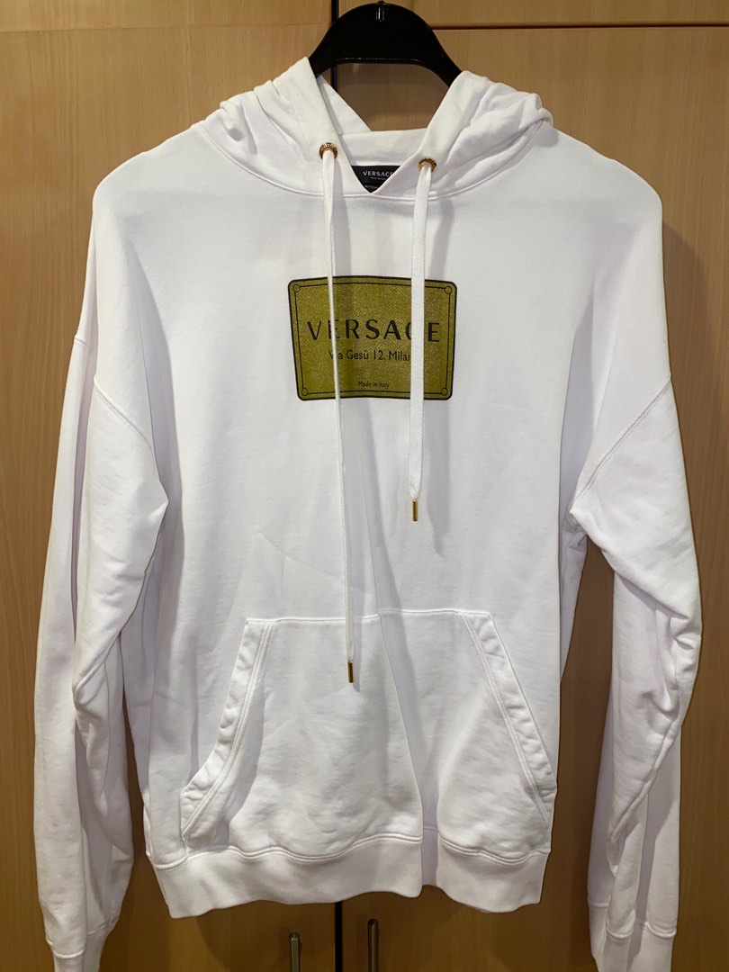 Burberry hoodie deals mens gold