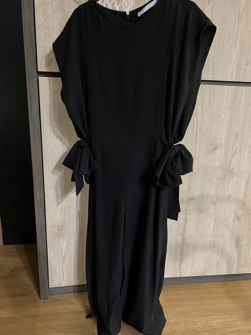 Black jumpsuit size 4 discount