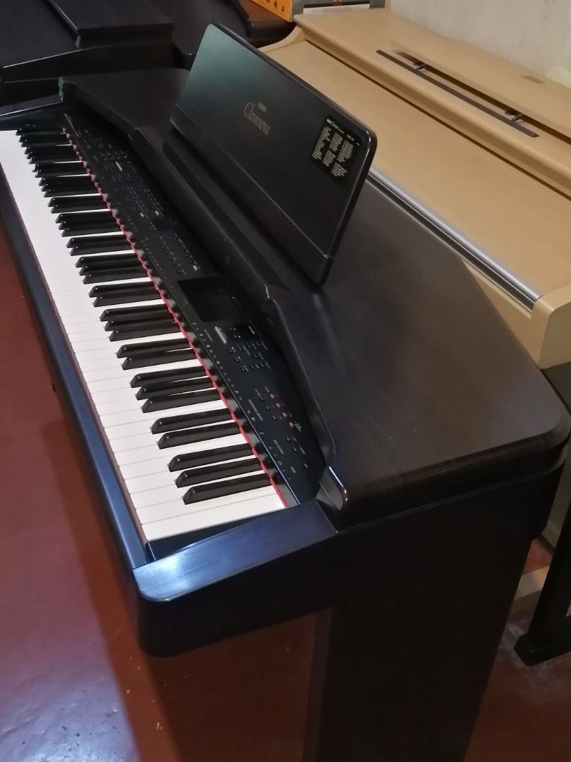 Piano yamaha outlet clavinova cvp 55