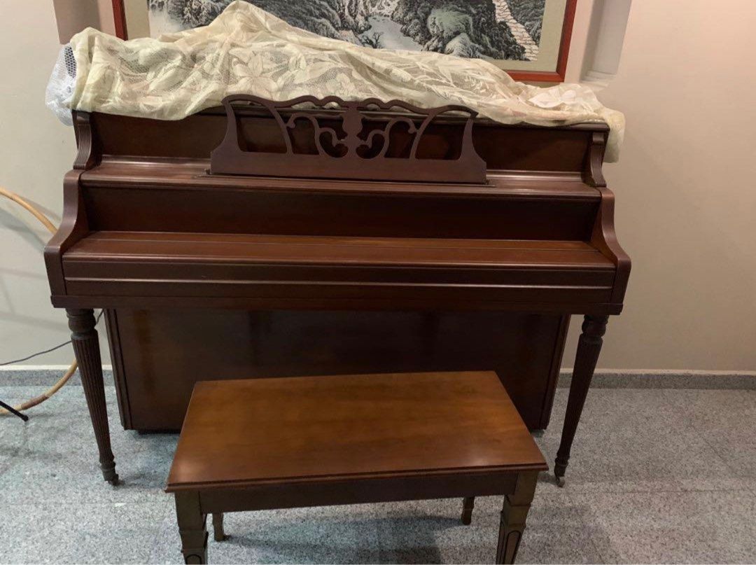 Yamaha Piano for sale, Hobbies & Toys, Music & Media, Musical