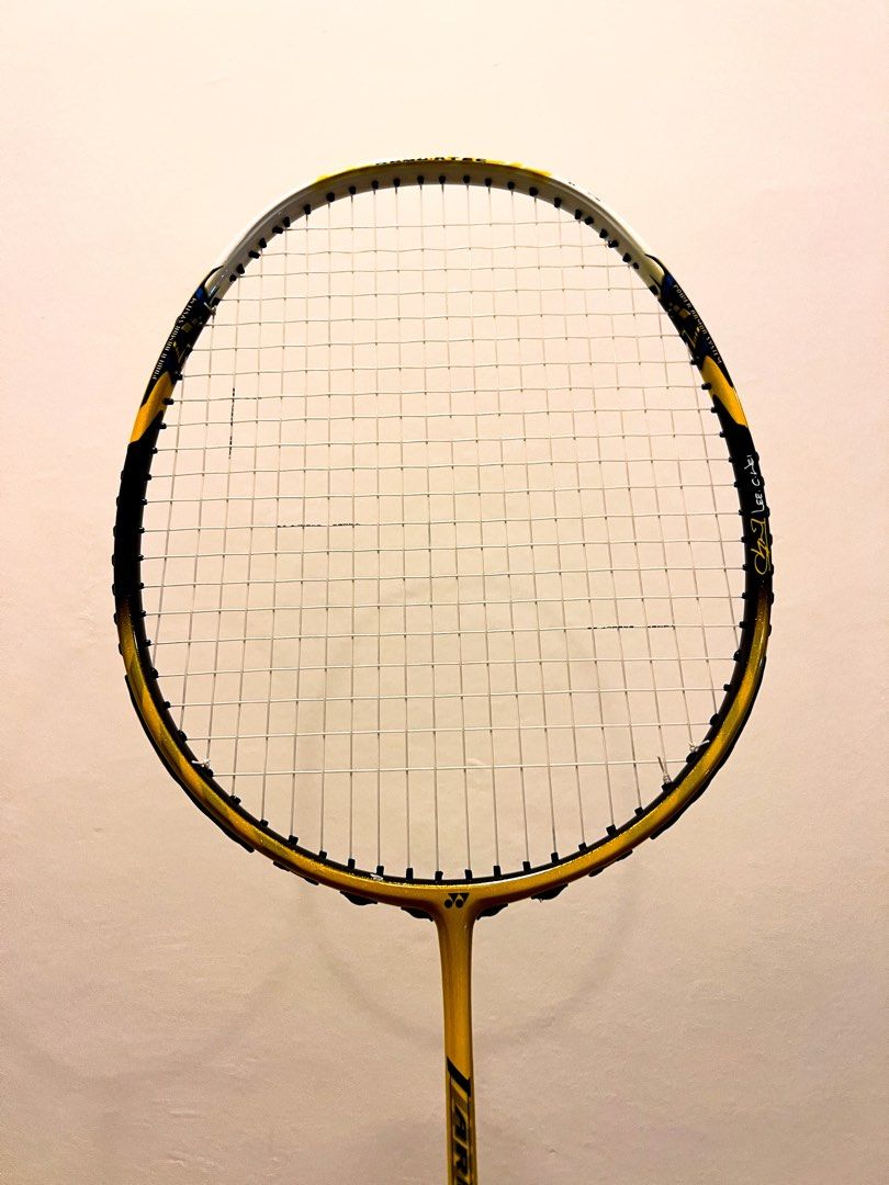 Yonex Armortec 900 Power Badminton Classic Racket Legendary, Sports ...