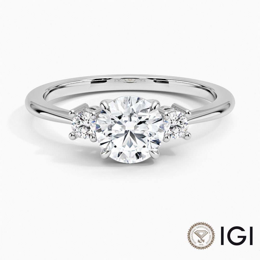 White gold discount trilogy diamond ring