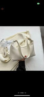2way 高級質感大容量包包女夏季2023新 款小眾單肩斜挎包網紅爆款餃子包