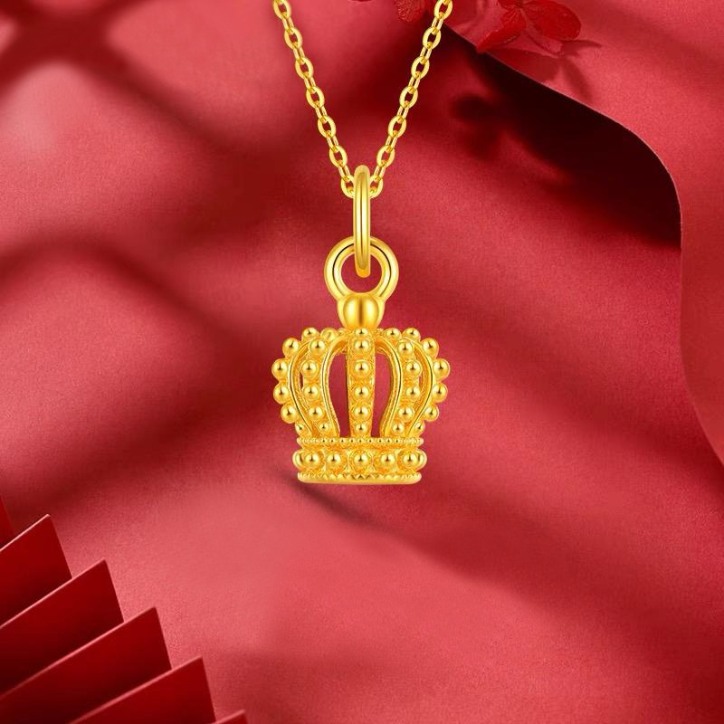 Gold crown top pendant