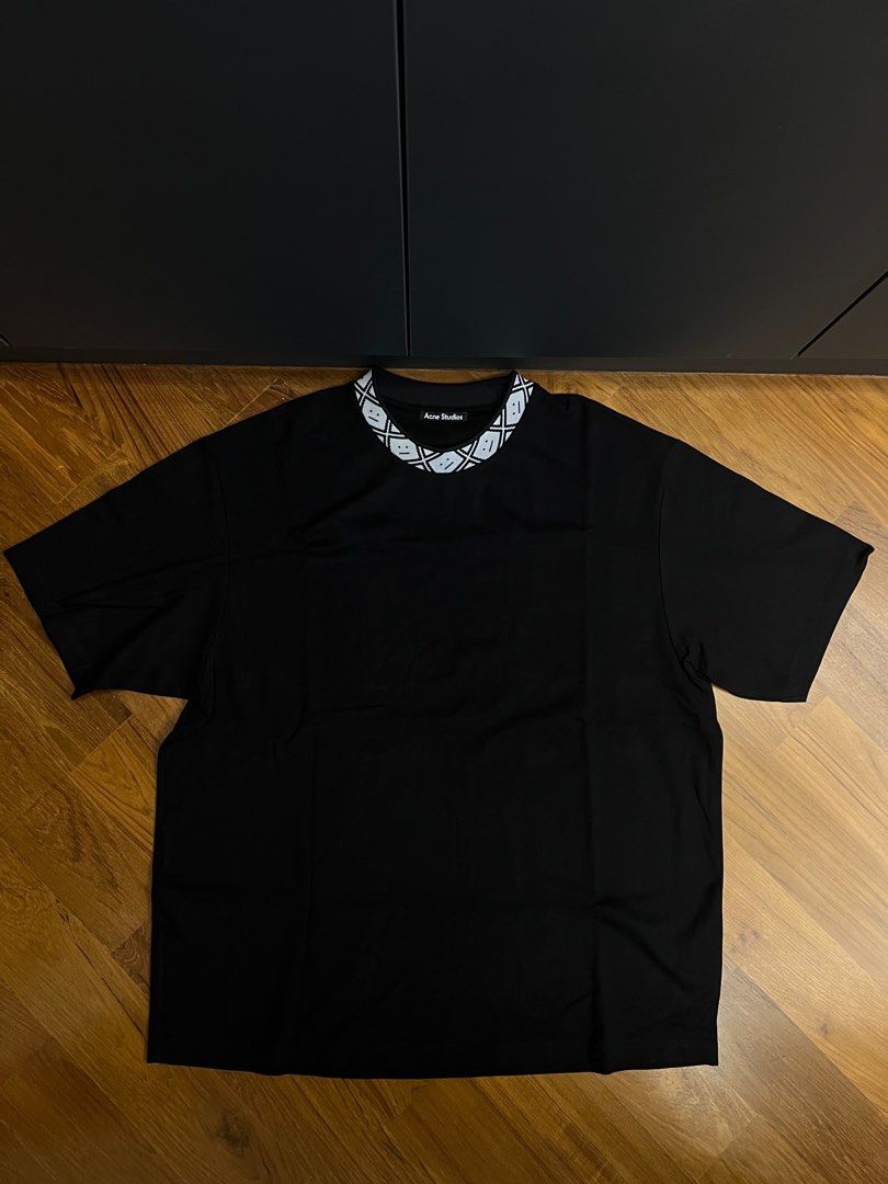 Acne studios face tee 2025