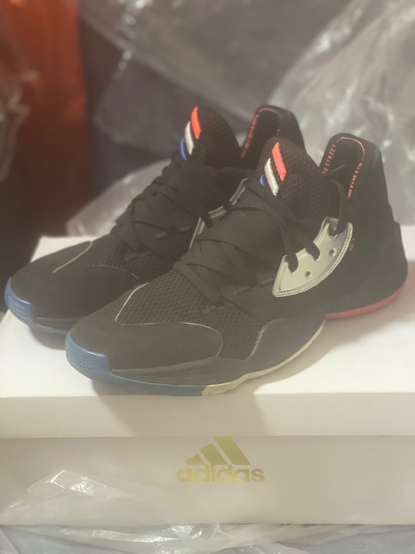 ADiDAS HARDEN Vol 4, Men's Fashion, Footwear, Sneakers on Carousell