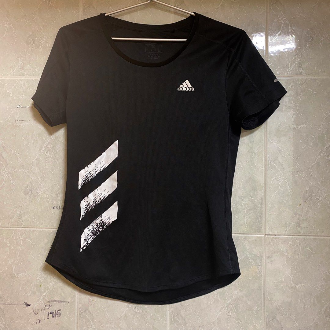 AYBL sport bra and shorts activewear full set, 女裝, 運動服裝- Carousell