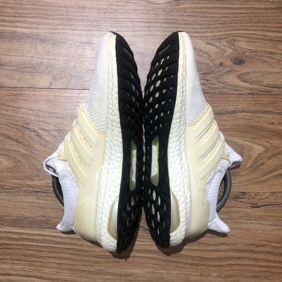 Nike flyknit lunar 3 2024 vs adidas ultra boost
