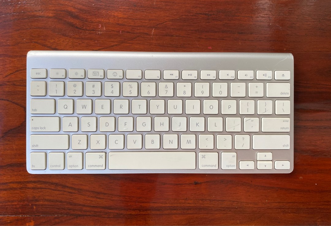 Apple Magic Keyboard Working but NOT Connecting to my new MacBook Air