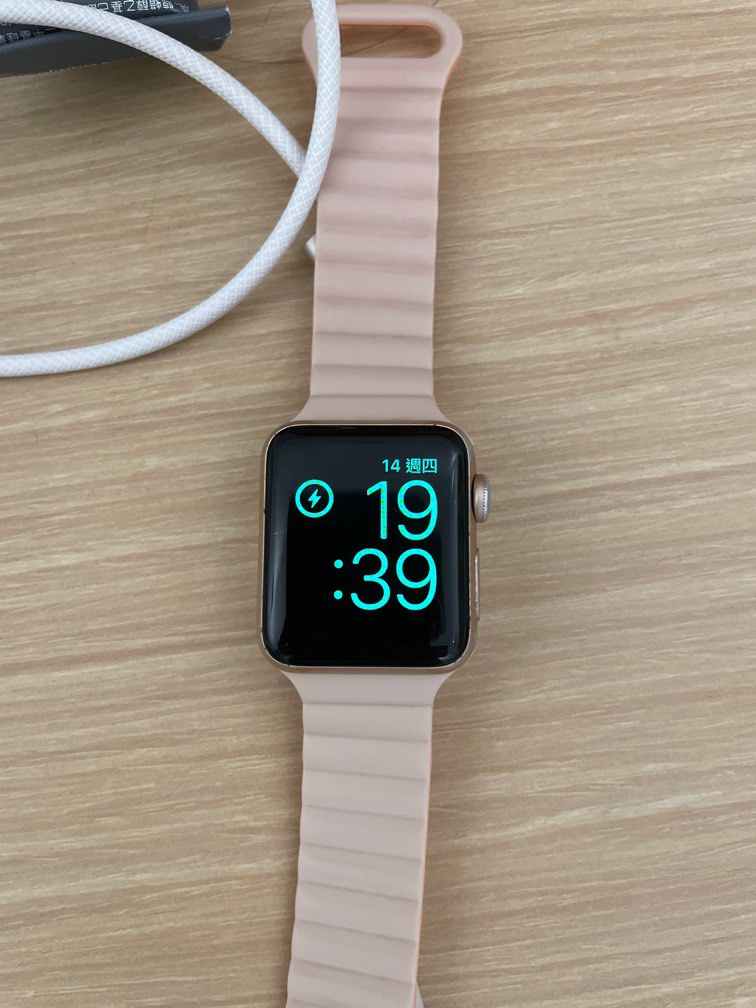 Apple Watch Series 3 GPS +流動網絡38mm, 手提電話, 智能穿戴裝置及