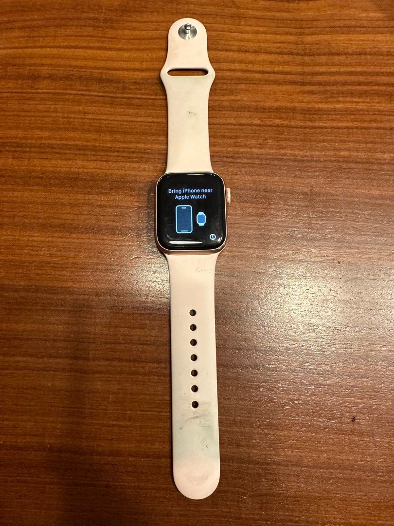 Gold aluminum apple watch band hotsell