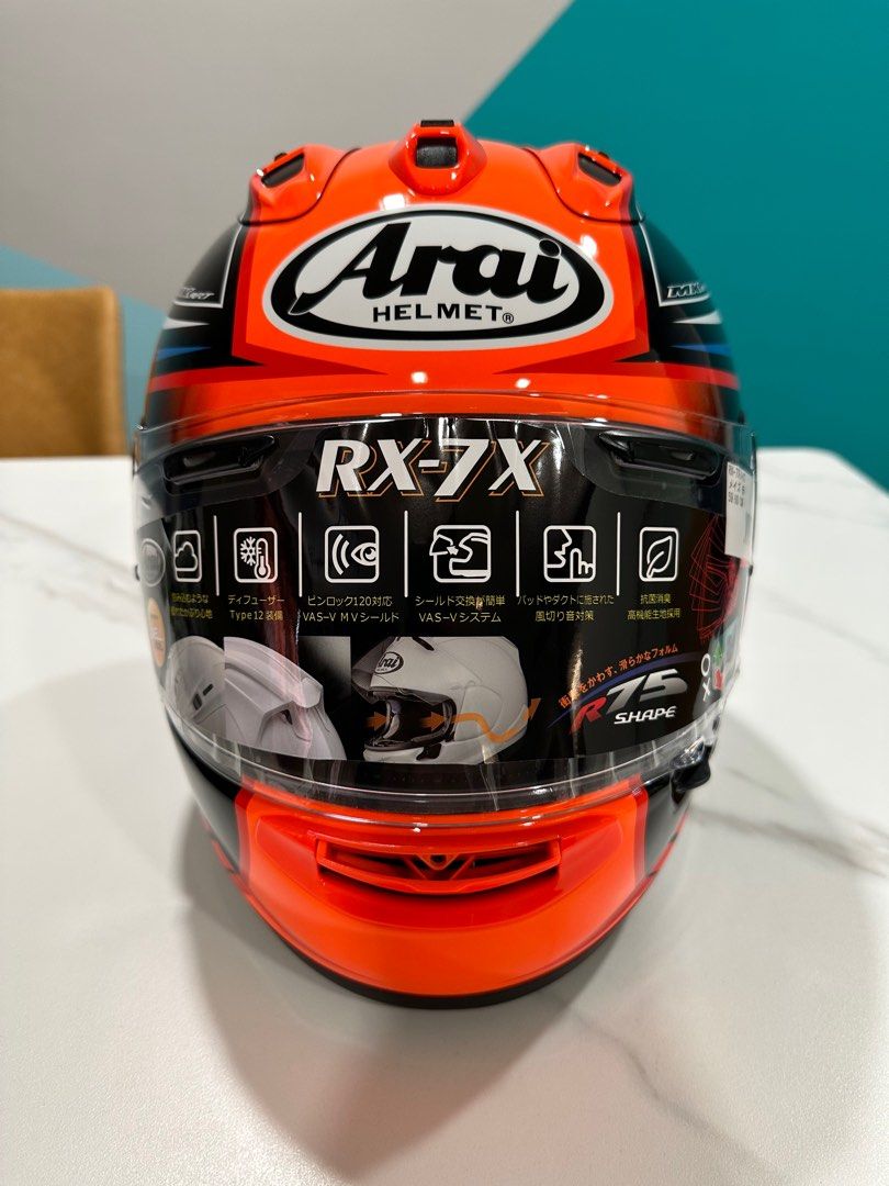 Arai rx7x maze top red