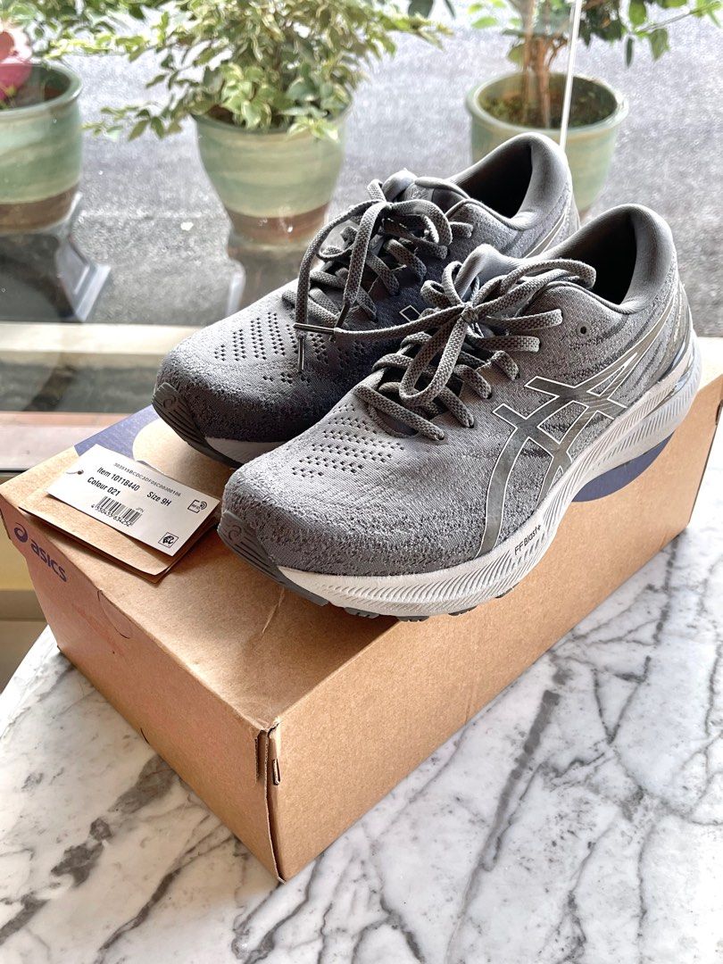 Asics gel hotsell kayano size 9