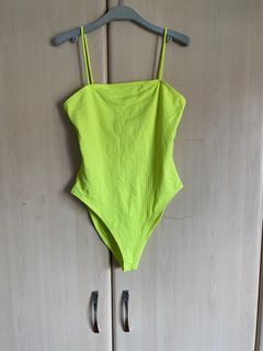 AUTH ZARA NEON GREEN NICE FIT AND STRETCHY TOP BODYSUIT