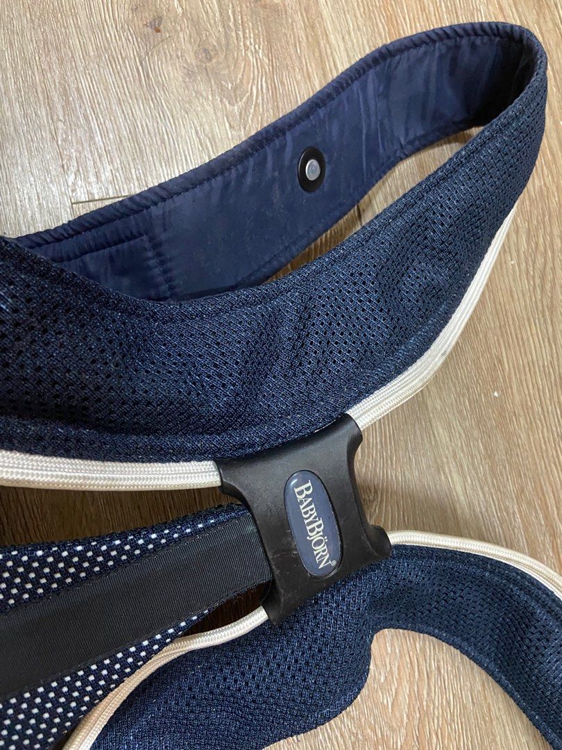 Baby bjorn carrier synergy cheap price