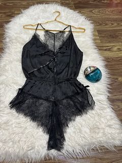 Baju dinas / lingerie
