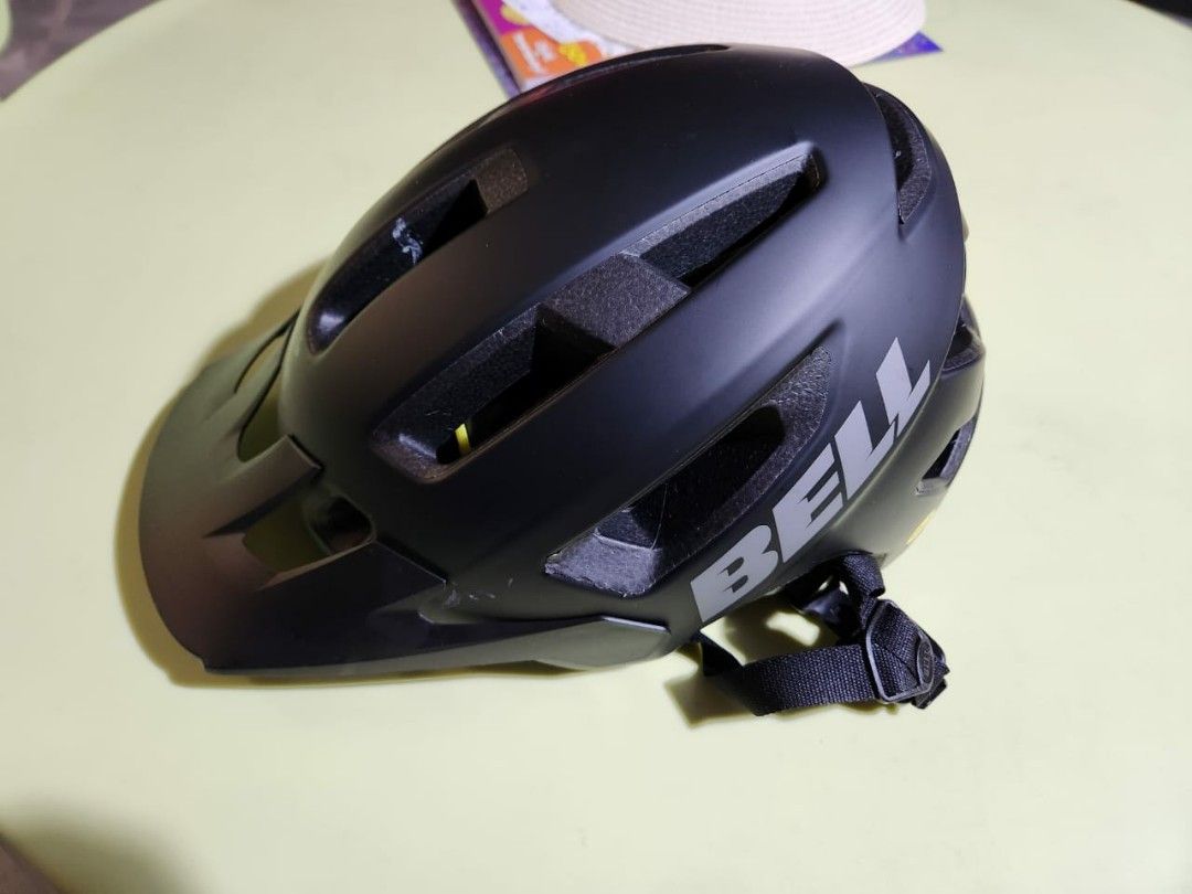 Bell soquel mips deals bike helmet