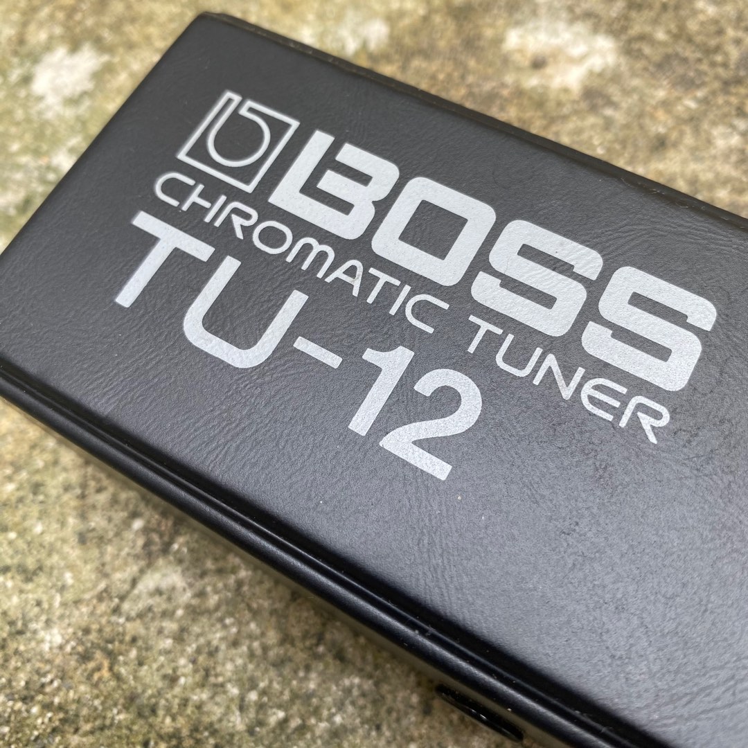 BOSS Chromatic Tuner TU12, Hobbies & Toys, Music & Media, Musical