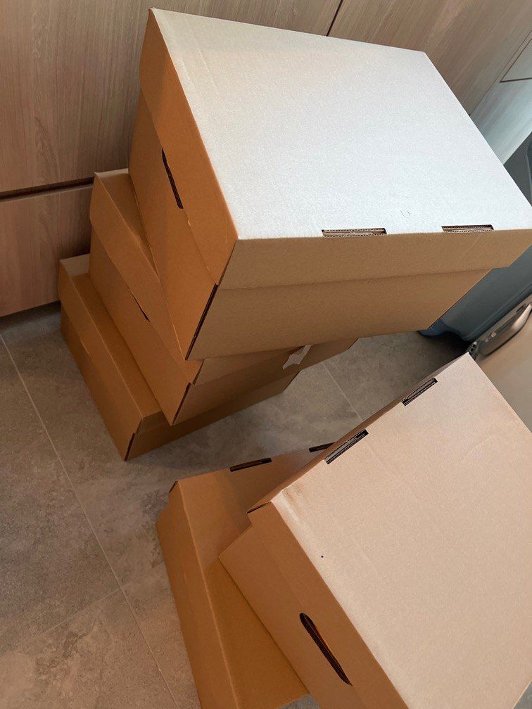 Boxes (Category: Storage Boxes & Baskets) located in Singapore. Submitted by msrws (Listing ID 1254719274, Image 3). Description: Storage boxes for home contents especially good for relocation .
