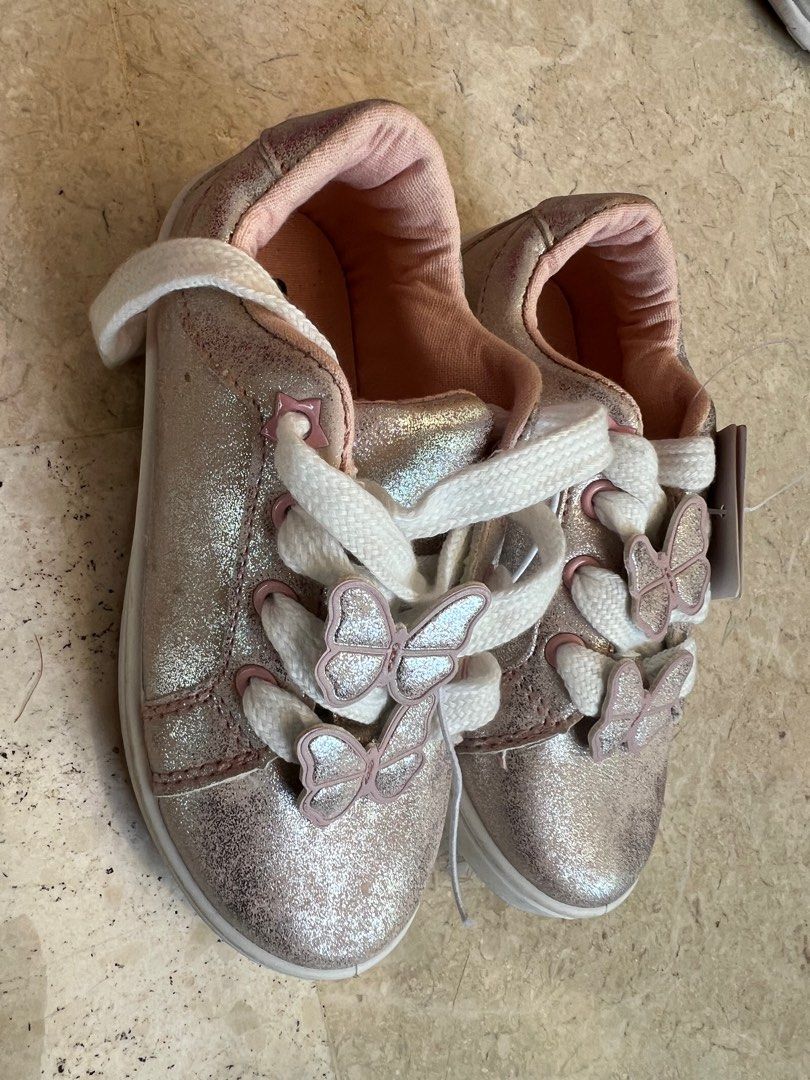 Girls shoes top size 8.5