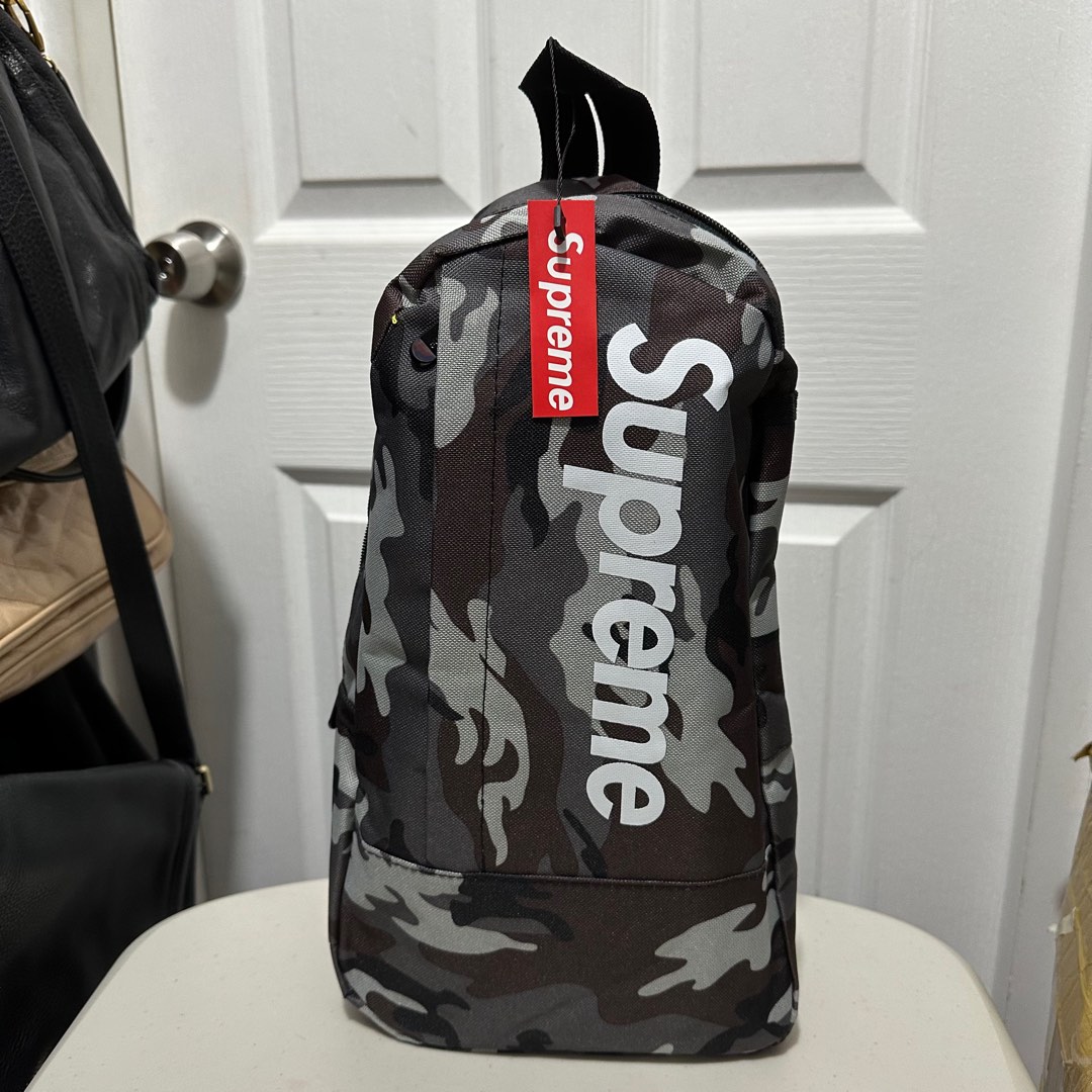 Brand new Supreme one shoulder backpack camouflage sling crossbody
