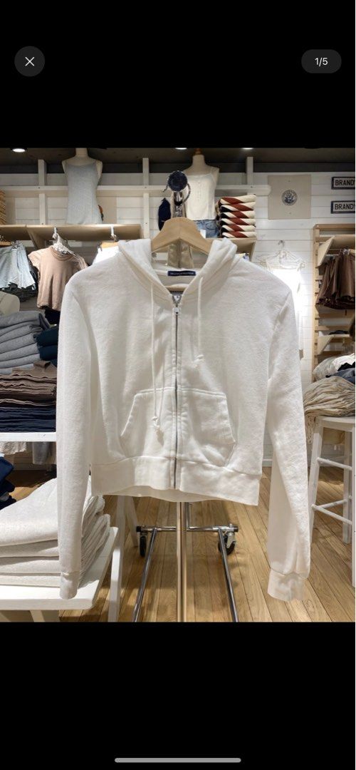 White jacket brandy melville outlet