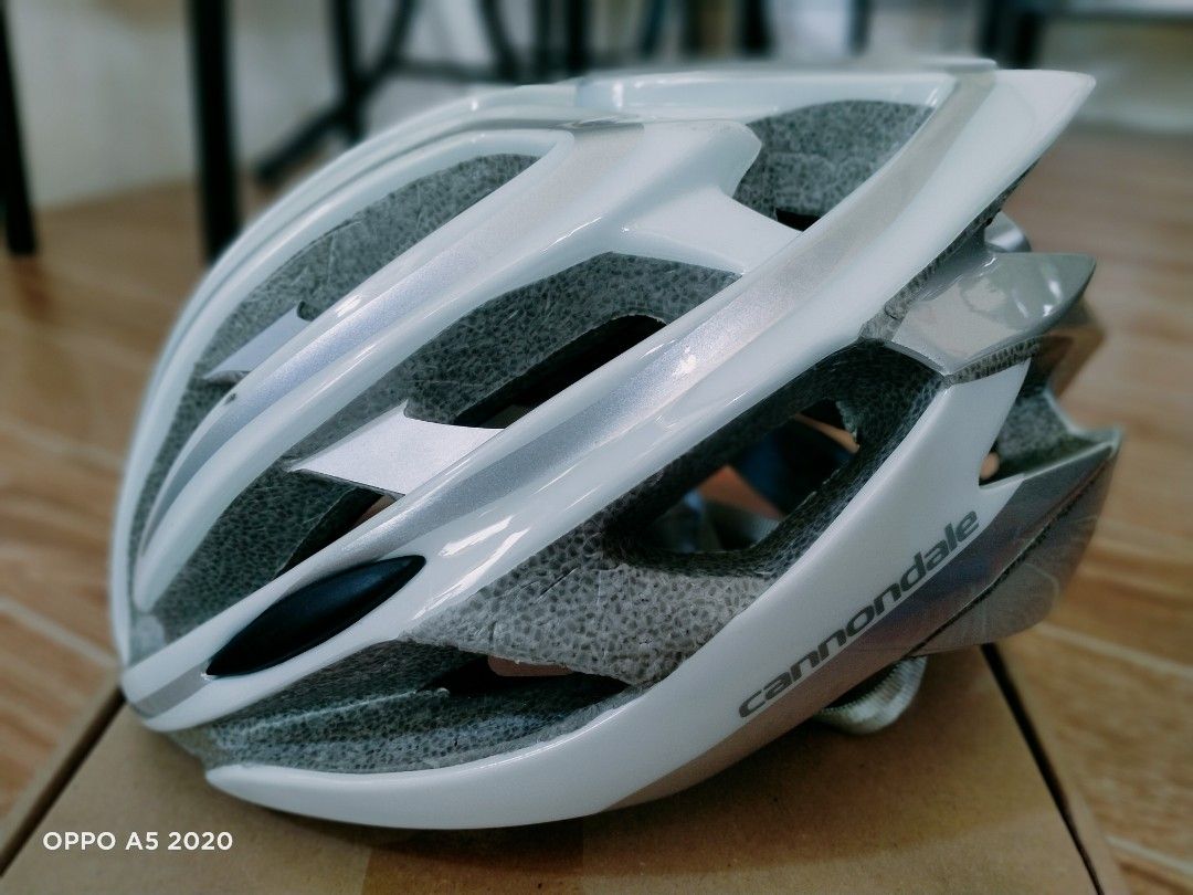 CANNONDALE TERAMO CYCLING HELMET Sports Equipment Bicycles