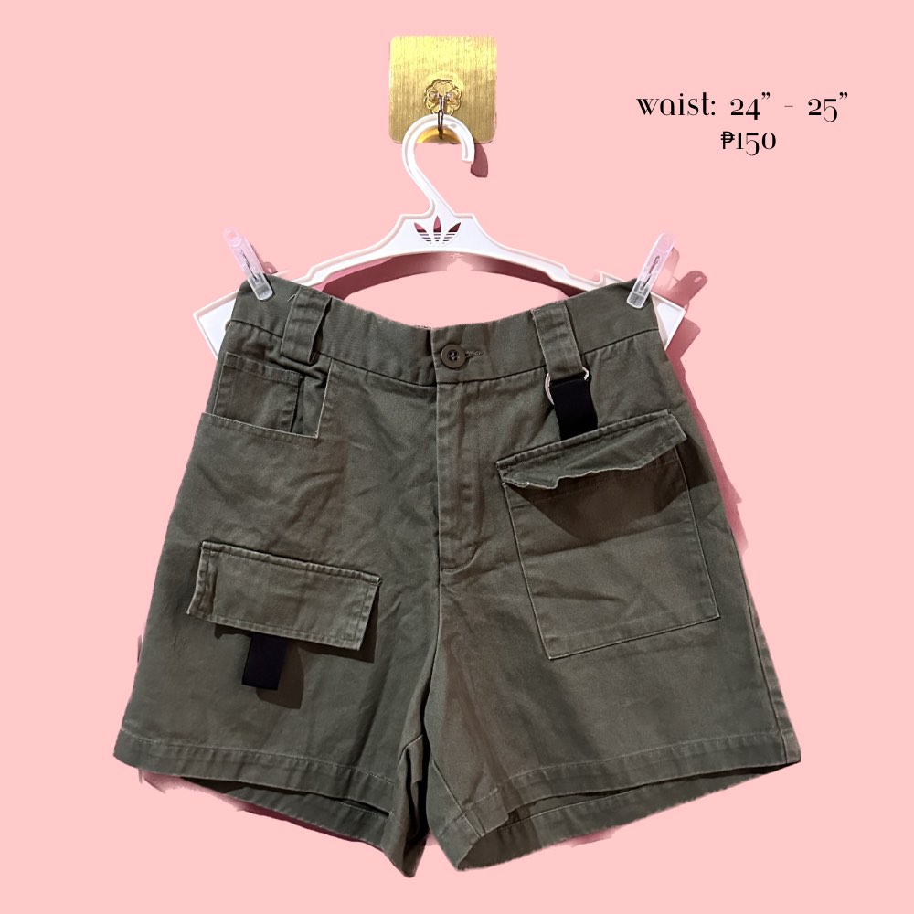 Cargo Shorts, Women's Fashion, Bottoms, Shorts on Carousell
