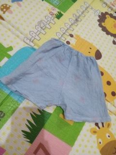 Celana pendek bayi pinggang karet