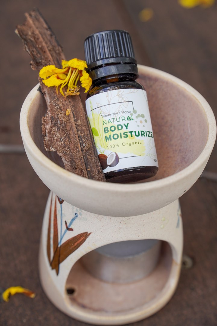 Ceramic Essential Oil Burner, Furniture & Home Living, Home Fragrance