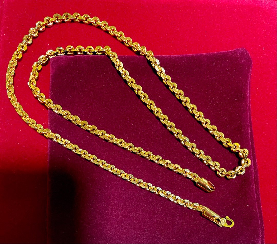 Gold anchor clearance link chain