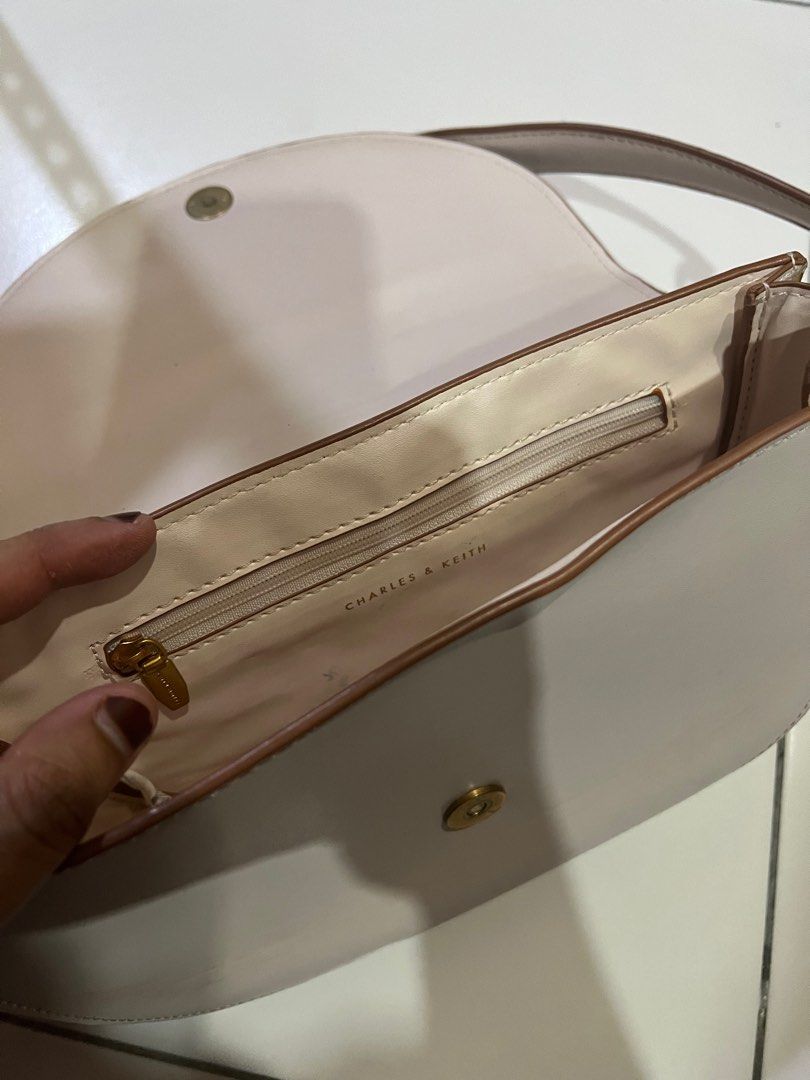 Charles and keith on sale white sling bag
