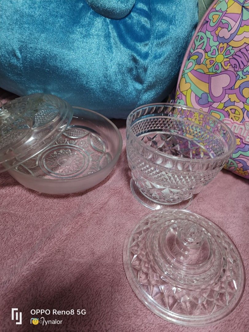 CLEAR ACRYLIC CANDY JAR (Category: Other Kitchenware & Tableware) located in Pasay City. Submitted by ynamariie (Listing ID 1254645867, Image 2). Description: .
