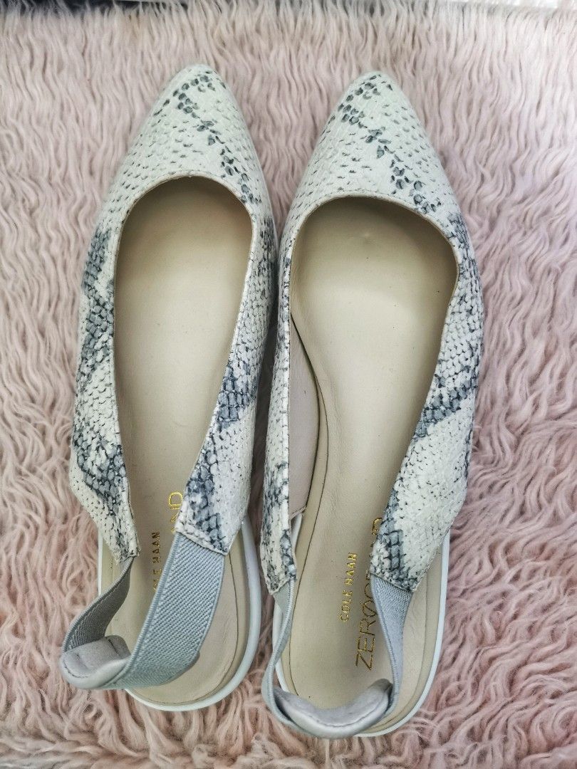 Cole haan deals zerogrand flats