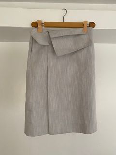 Cos grey structured skirr