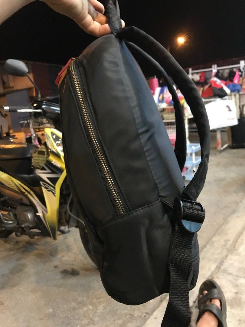 Cotton sales on backpacks