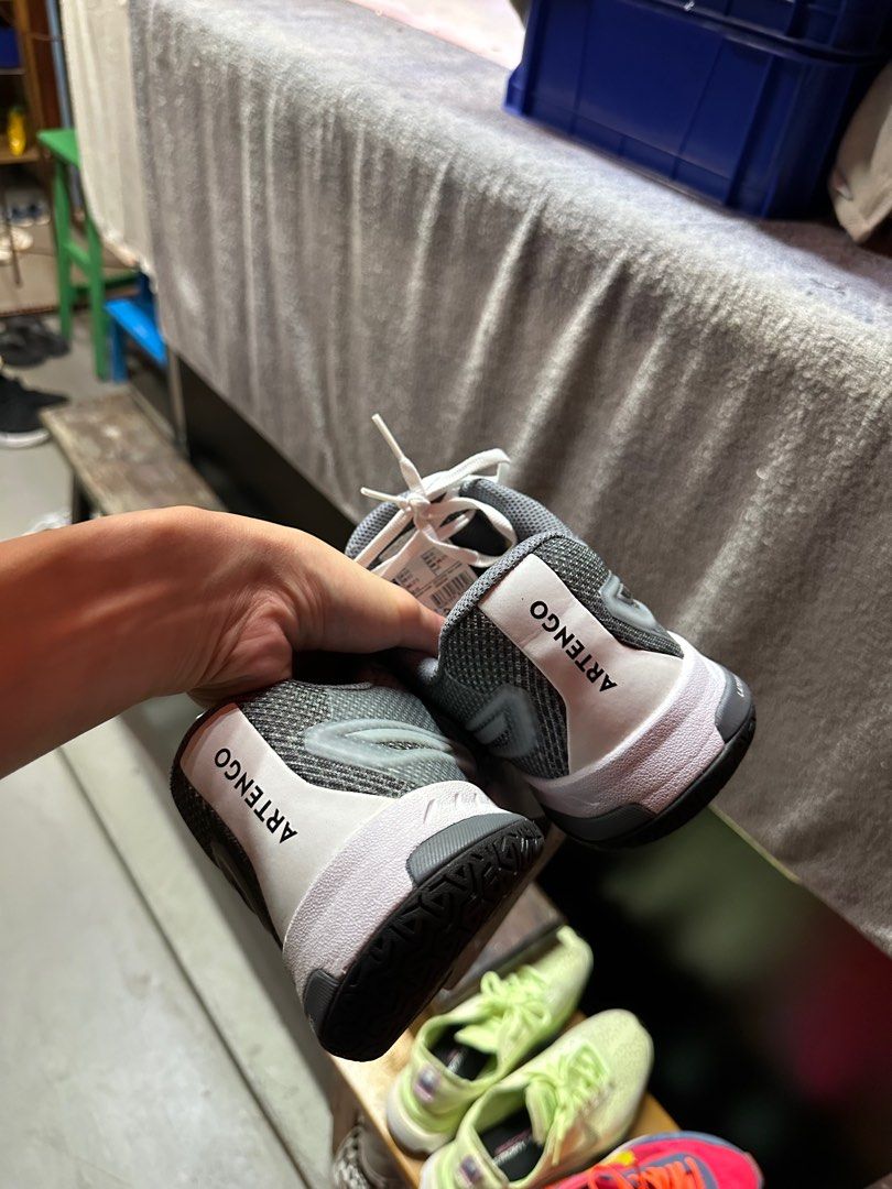 decathlon tennis shoes