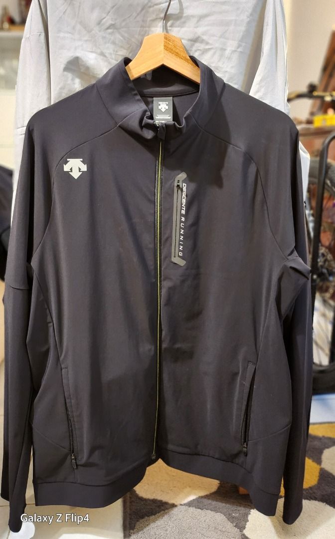 Descente running hotsell jacket