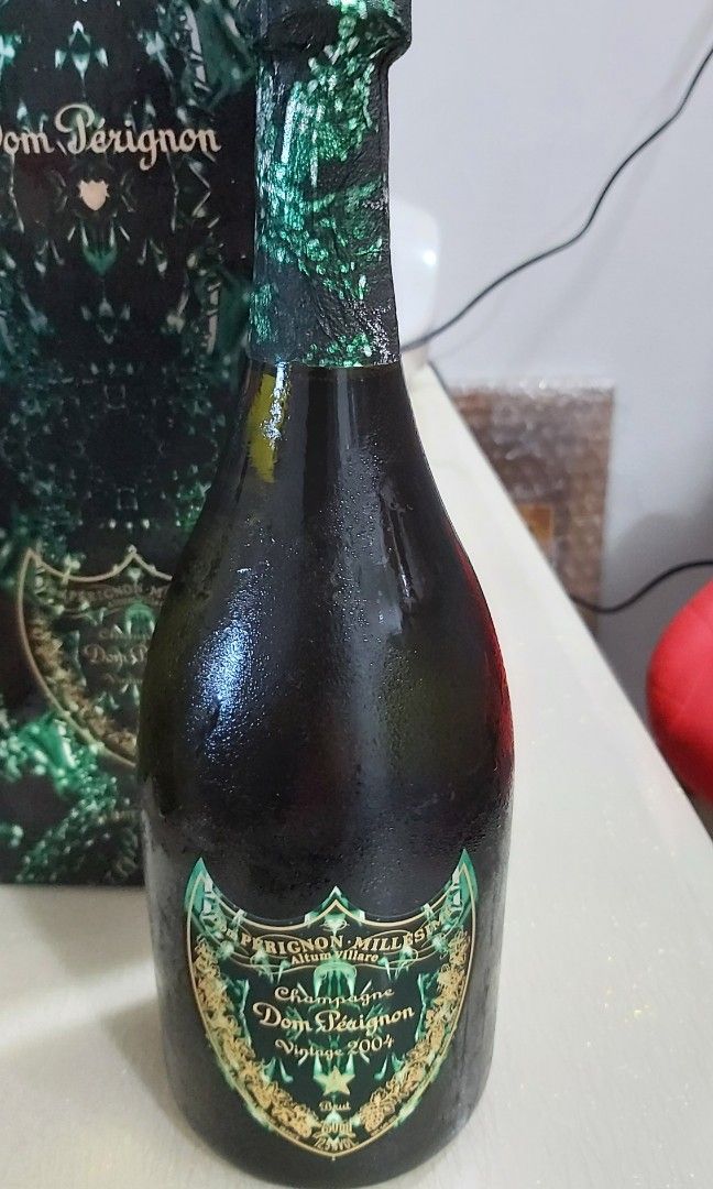 2004 Dom Perignon Creator Edition 'Metamorphosis' by Iris Van Herpen Brut,  Champagne