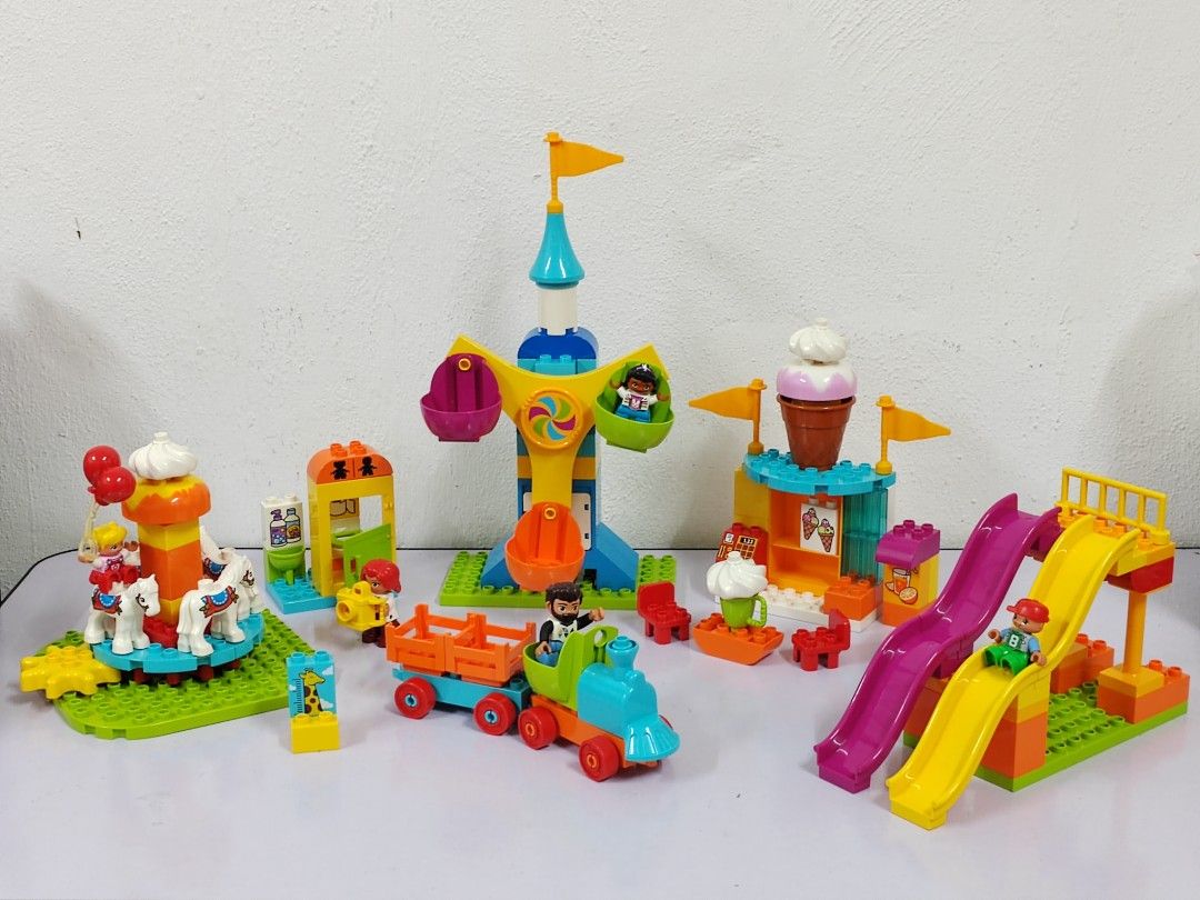 Duplo lego 10840 Town Big Fun Fair complete set Hobbies Toys